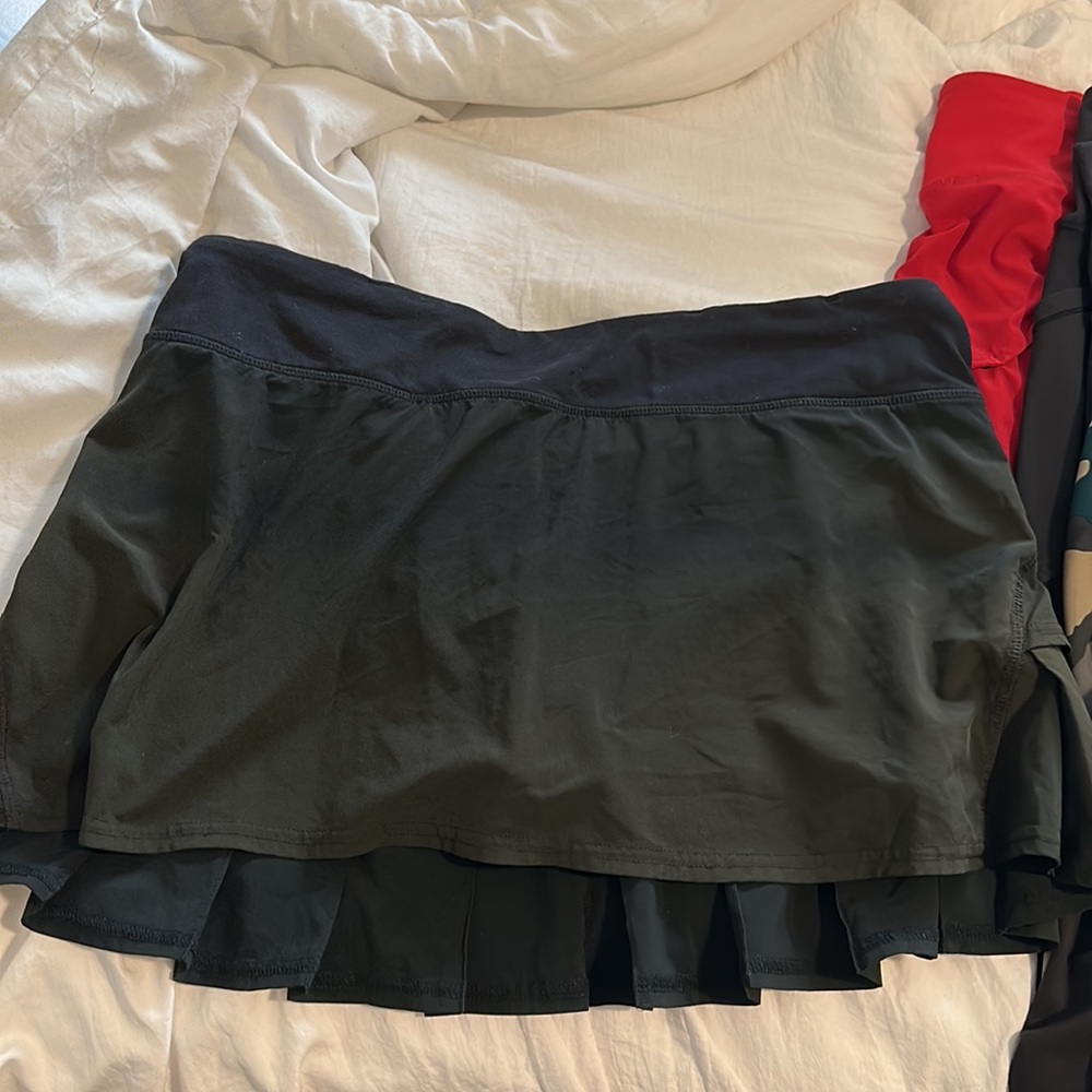 Lululemon skirt - Picture 4 of 4